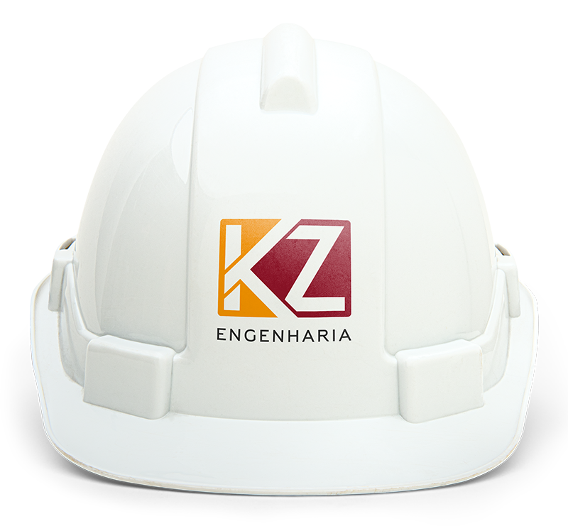 capacete branco com o logo da KZ Engenharia